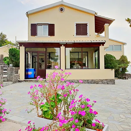 Casa de hóspedes Dimitra K Kommeno (Corfu)